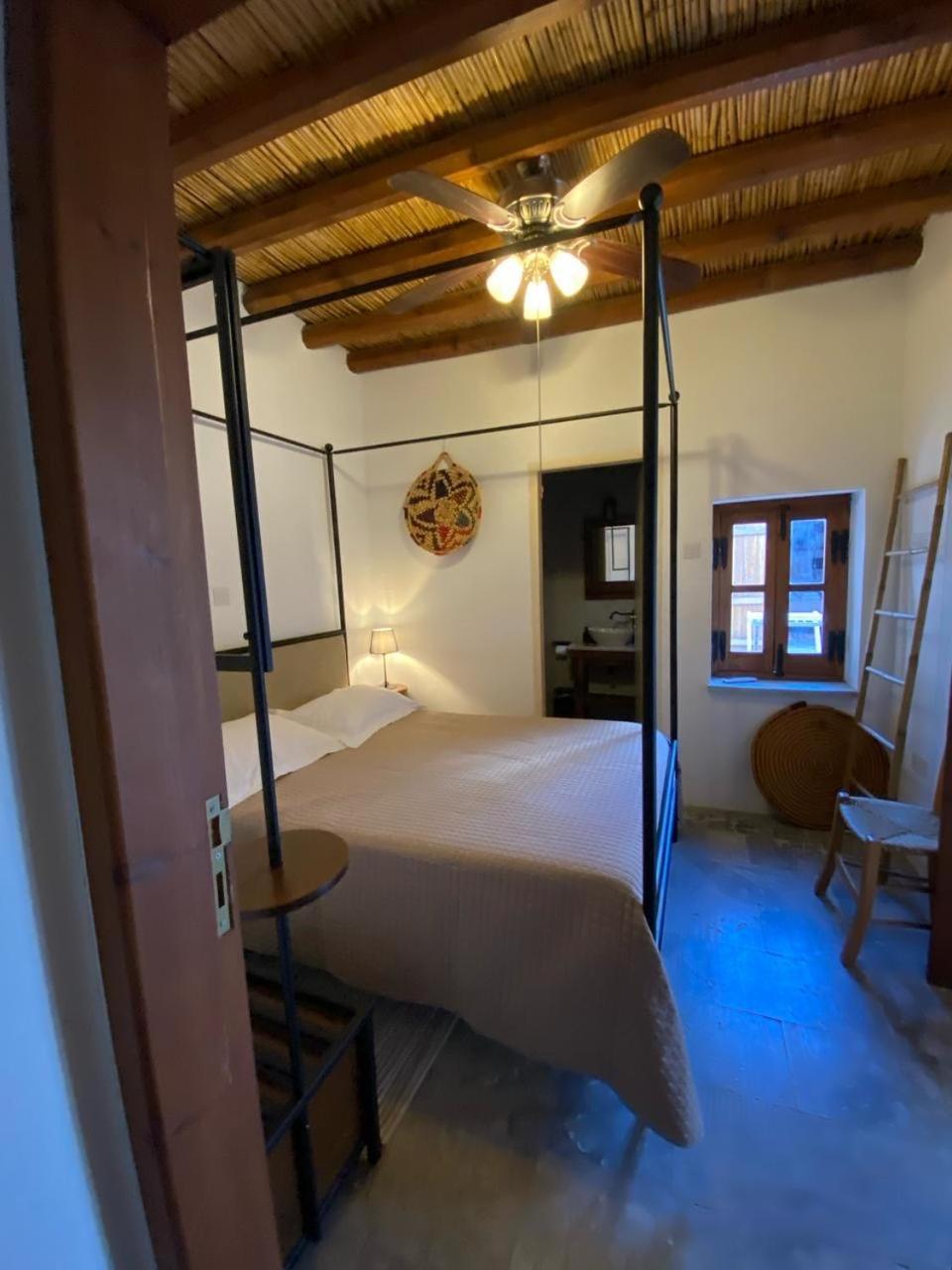 Spiti Calliope Kathikas Luaran gambar