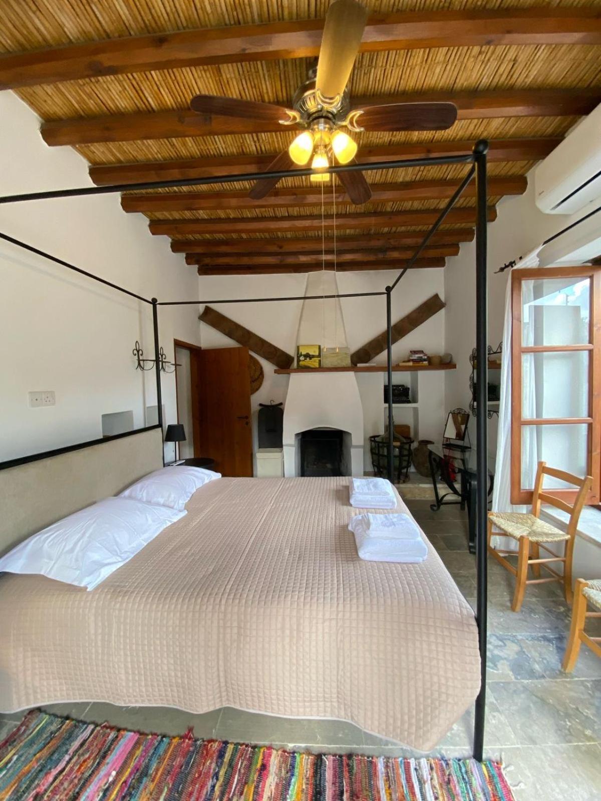 Spiti Calliope Kathikas Luaran gambar